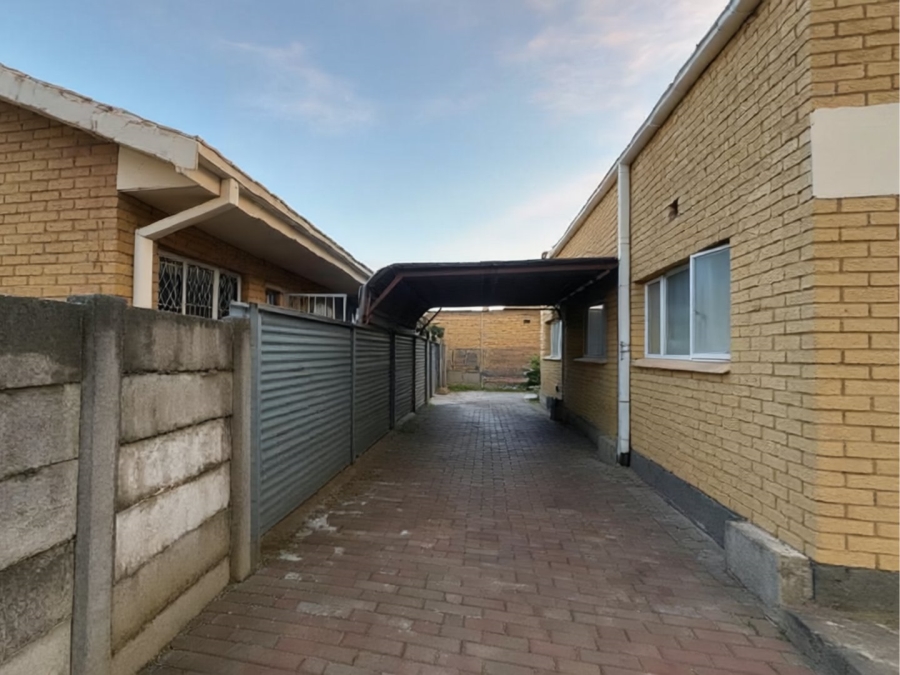 1 Bedroom Property for Sale in Ferreira Free State